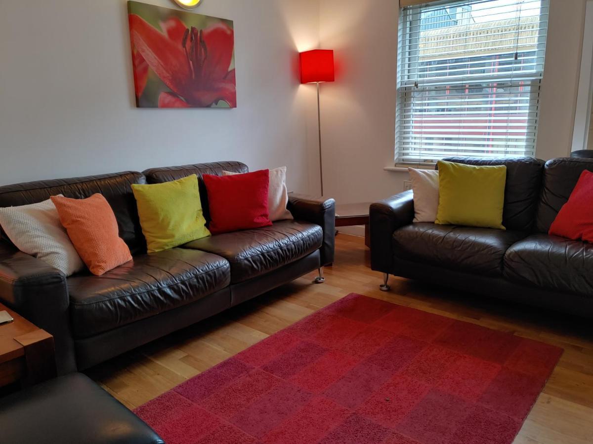 The Bath House Apartments - Free 1St Breakfast - Free Parking Bagian luar foto
