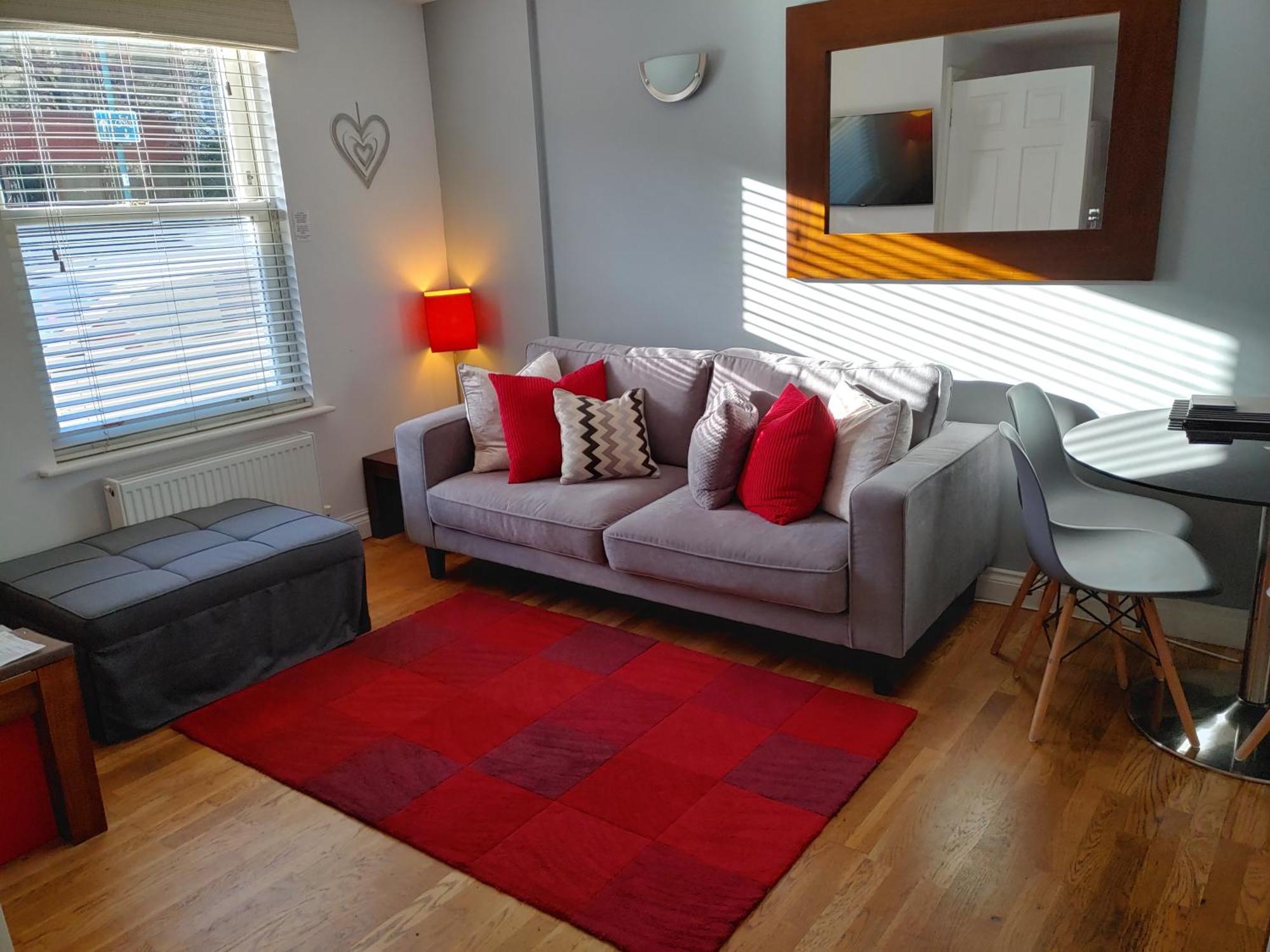 The Bath House Apartments - Free 1St Breakfast - Free Parking Bagian luar foto